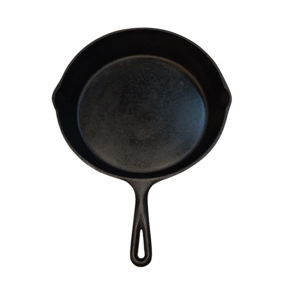 Vintage Lodge 3-Notch Heat Ring Cast Iron Skillet #8 With 2 Blob